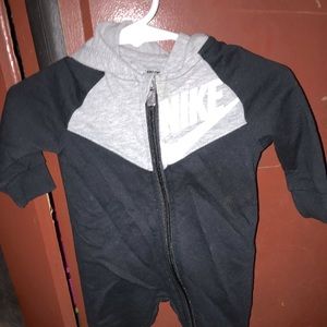 Nike zip up 3 months